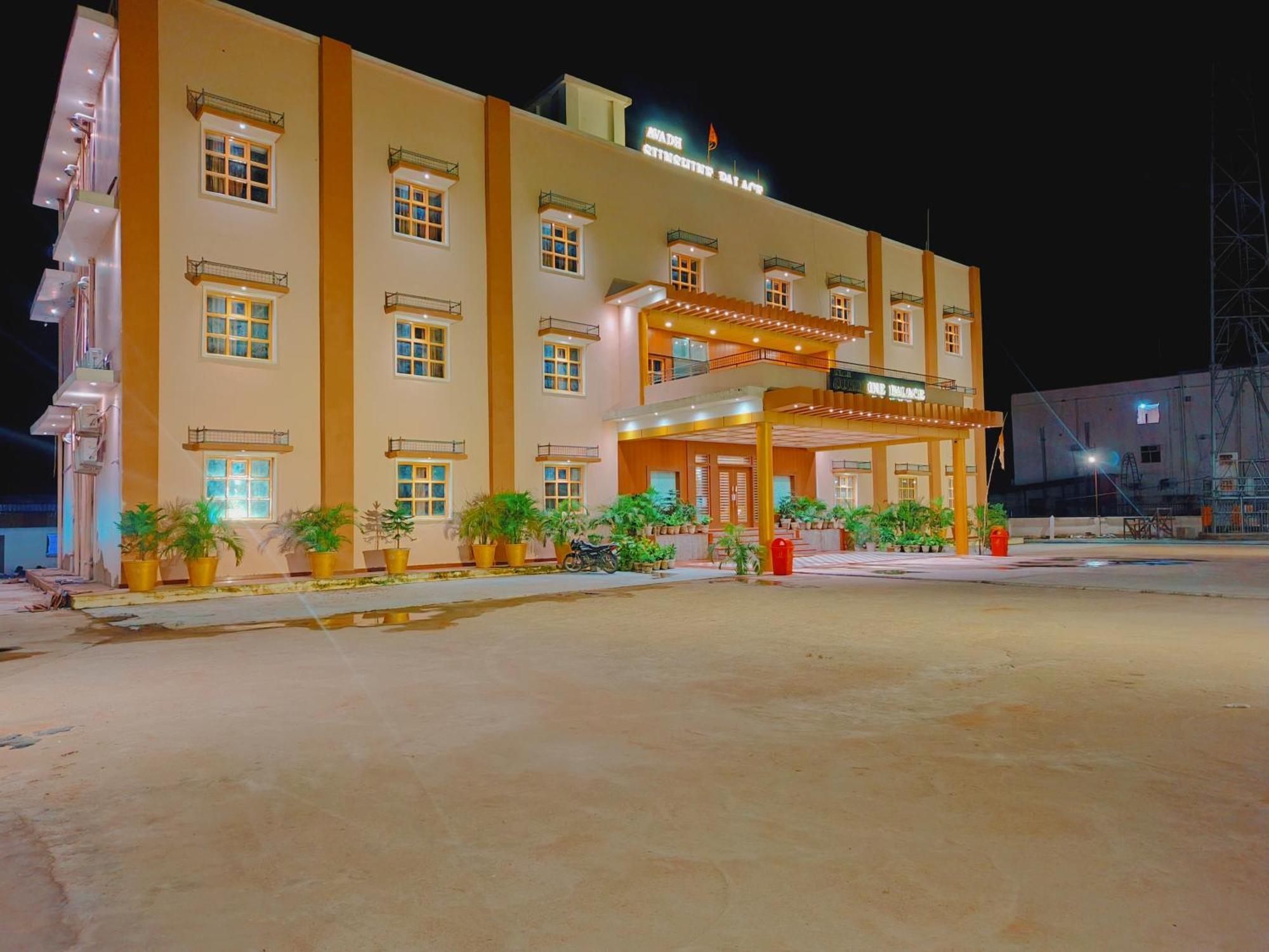 Avadh Sunshine Palace Hotel And Resort Ayodhya Exteriör bild